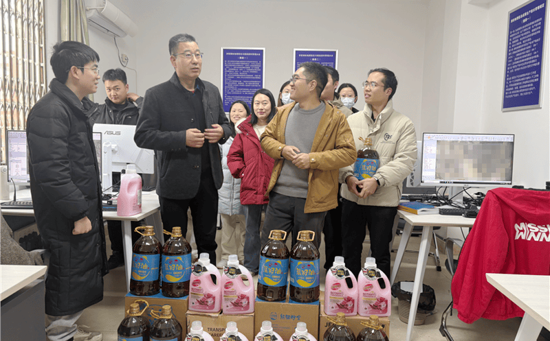 心系职工，，，，，，，，情暖人心——测绘公司开展2025年度“双节”送温暖活动