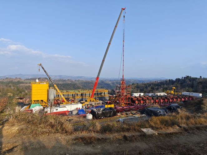 广域电磁法压裂监测技术助力致密气藏高效开发