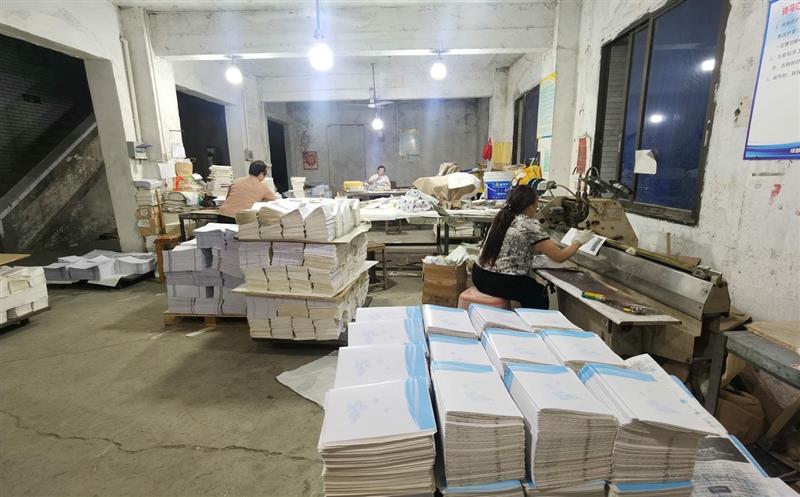 同心协力抗疫情 “防疫泡泡”抓生产 ——地创光电实施“闭环生产”