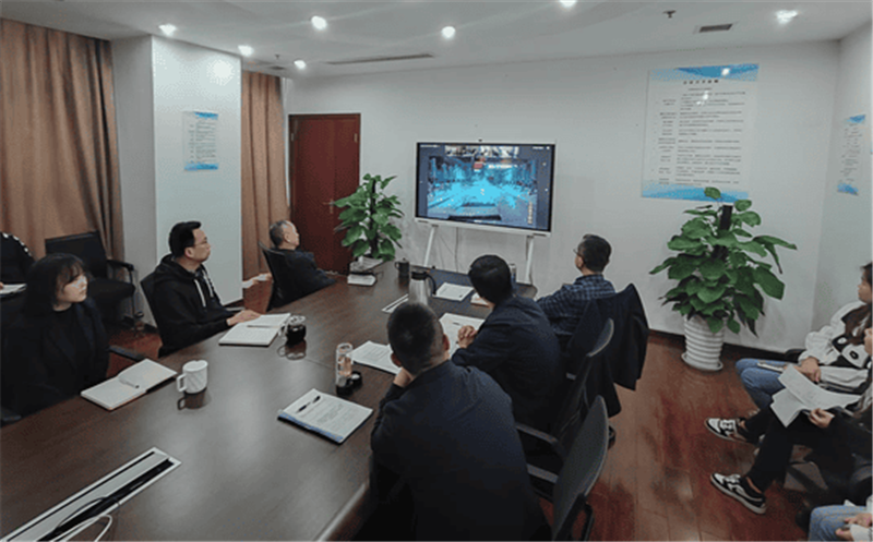 众城房产组织召开深刻吸取近期典型事故教训及学习贯彻集团“安全专题会”精神和安全专项整治部署会议