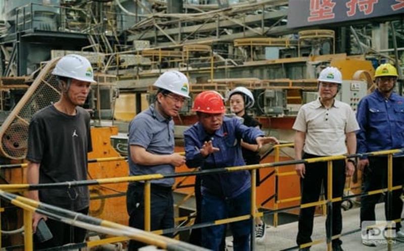 安博电竞工会主席杜春茂到德昌大陆槽稀土矿调研指导工作