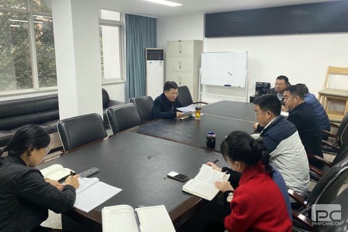 地矿集团领导到地调所党支部宣讲省委十二届三次全会精神