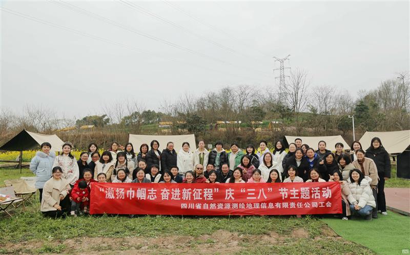 致敬每一个闪闪发光的她