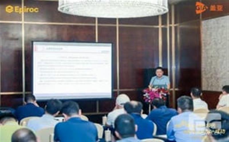 智慧碰撞，，，，，，，创意飞扬——华锋钻探参加安百拓公司创新日活动 点亮行业新未来