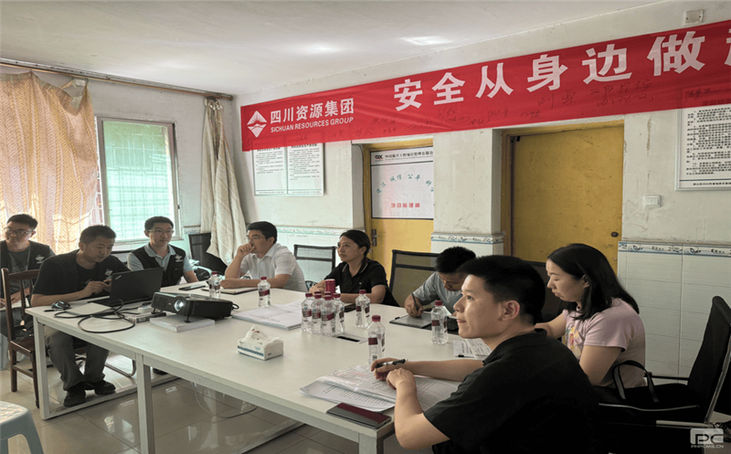 四川安博电竞集团到兴蜀设计集团地质灾害综合治理项目检查指导