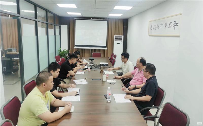 测绘公司领导赴基层调研，，，，，，，开展“送清凉”活动