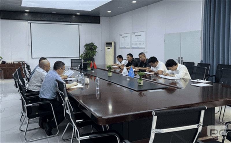 核西南建设集团领导到金领·江语城项目党支部宣讲省委十二届五次全会精神并讲授党纪学习教育专题党课