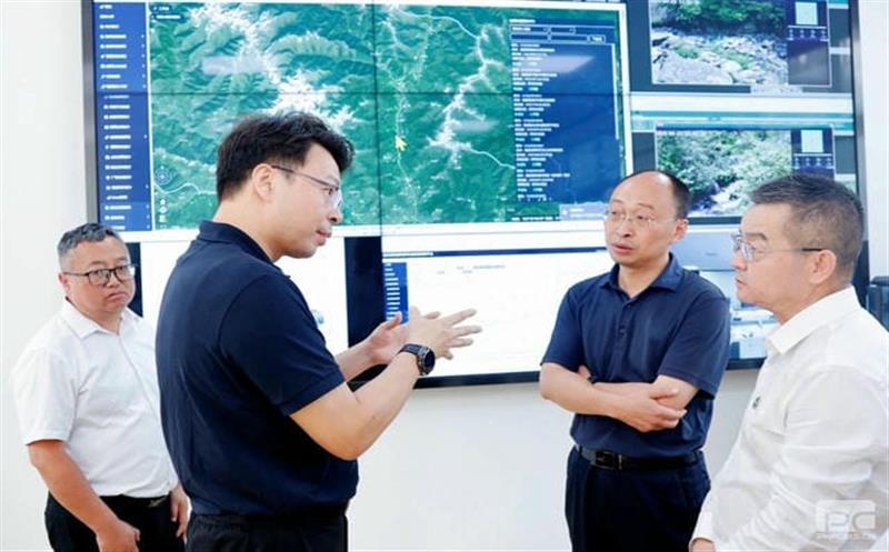 集团领导深入一线督导防汛安全生产工作