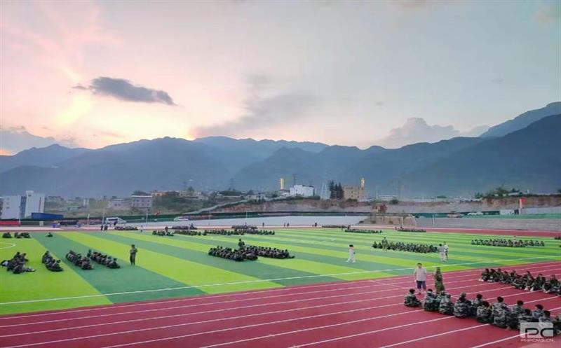 “建”希望，，，，，，“筑”未来 丨集团助力雷波三峡中学投入使用