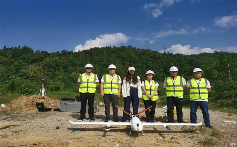 测绘公司质量安全部赴自然安博电竞统一确权登记项目部开展常规检查