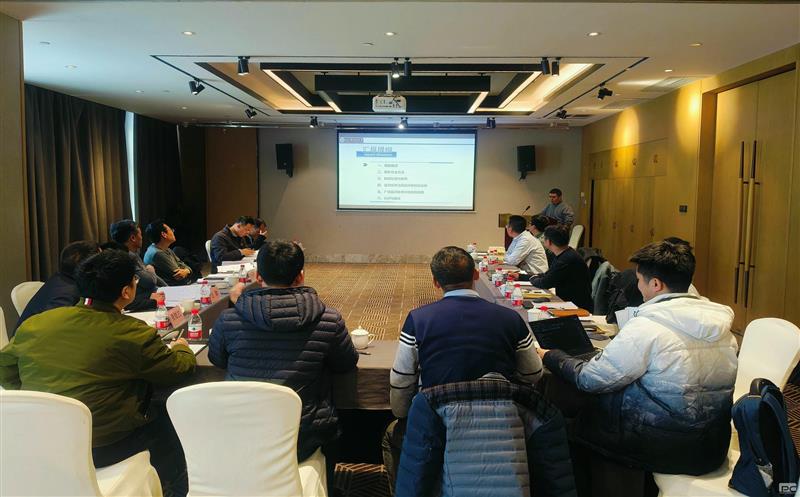 物探院承担的延长公司第一口煤层气井广域电磁法压裂监测项目顺利通过成果验收